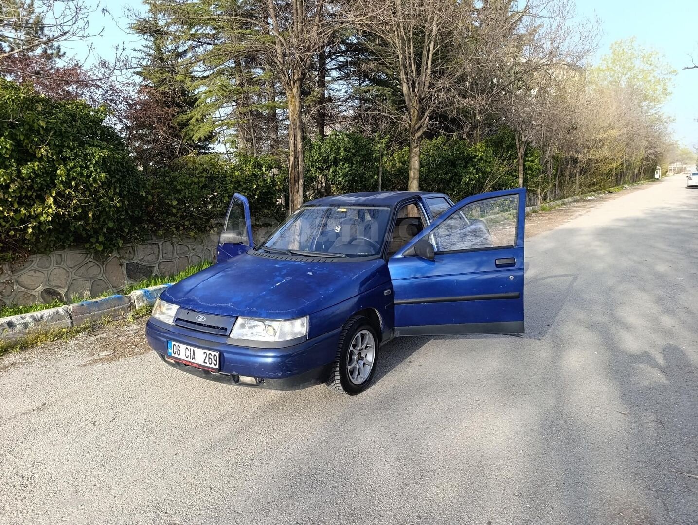 Sahibinden Lada Vega 1.5 2000 Model 173.000 km Mavi 4