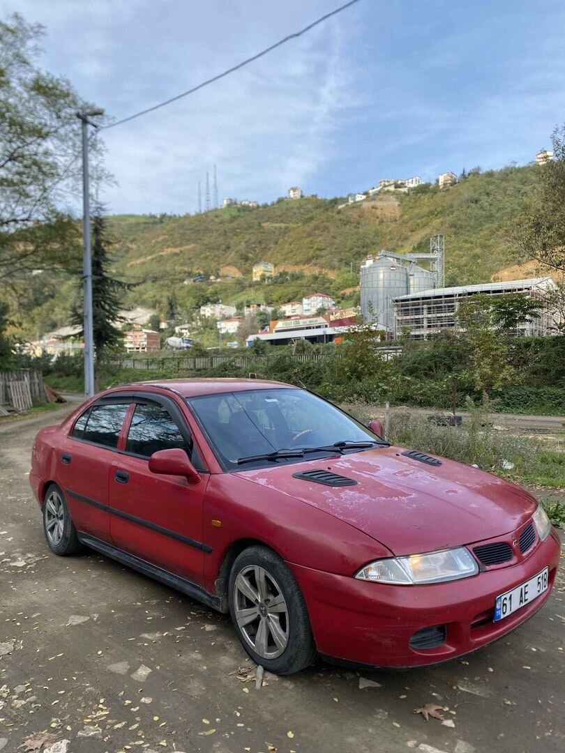 Sahibinden Mitsubishi Carisma 1.6 GL 2000 Model 1