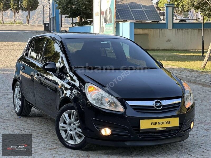 FUR MOTORS'DAN OPEL CORSA 1.2 TWİNPORT DEĞİŞENSİZ 200 BİN KMDE