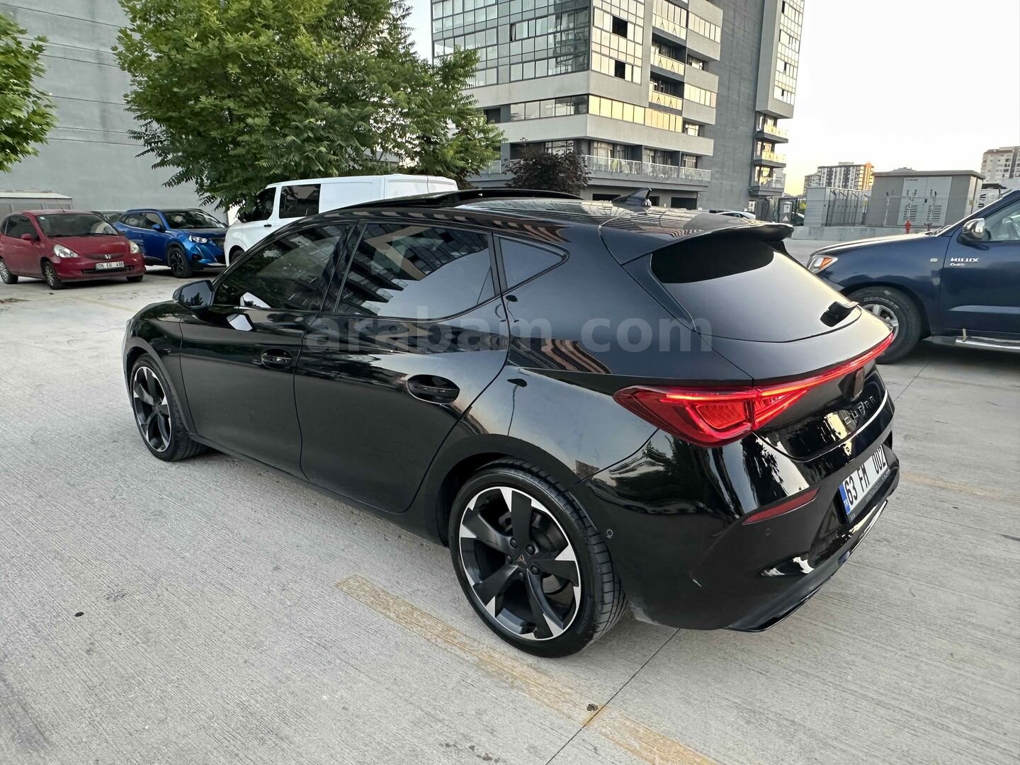Sahibinden Siyah Cupra Leon 1.5 eTSI 2023 Model 40.000 km Siyah 4