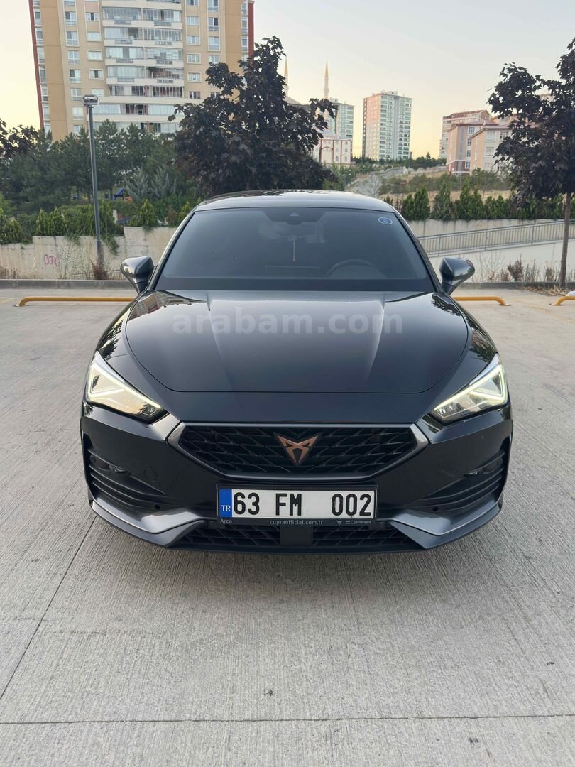 Sahibinden Siyah Cupra Leon 1.5 eTSI 2023 Model 40.000 km Siyah 2