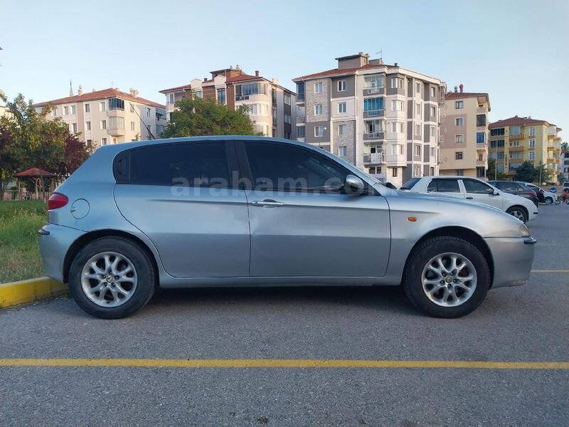 Sahibinden Alfa Romeo 147 1.6 TS Progression 2004 Model 3