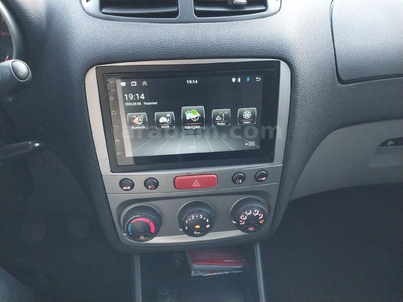 Sahibinden Alfa Romeo 147 1.6 TS Progression 2004 Model 6