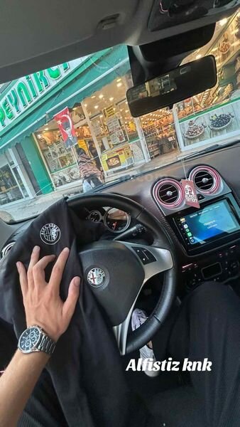 Sahibinden Alfa Romeo MiTo Distinctive 2010 Model 227.000 km Gri (metalik) 7