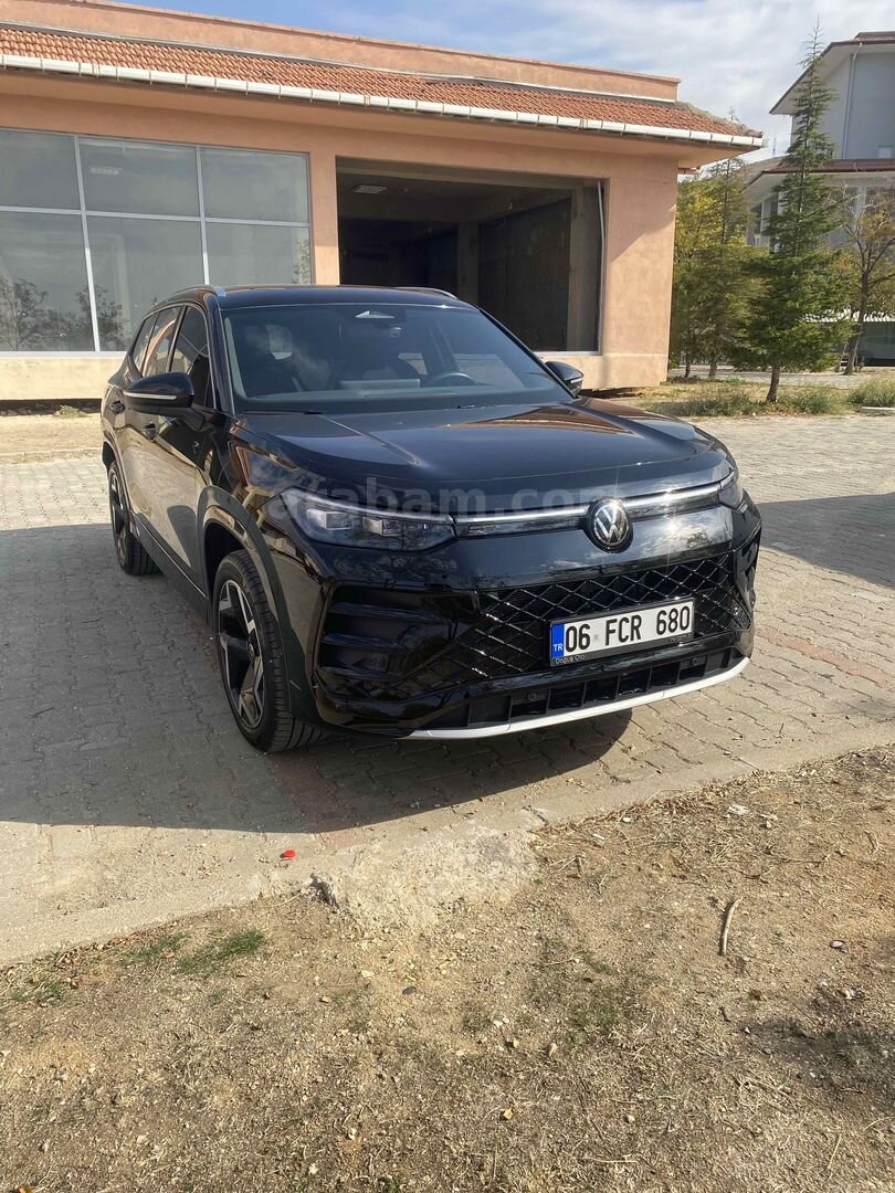 Sahibinden Volkswagen Tayron 1.5 e-TSI R Line 2025 Model Ankara 28.000 km Siyah 6