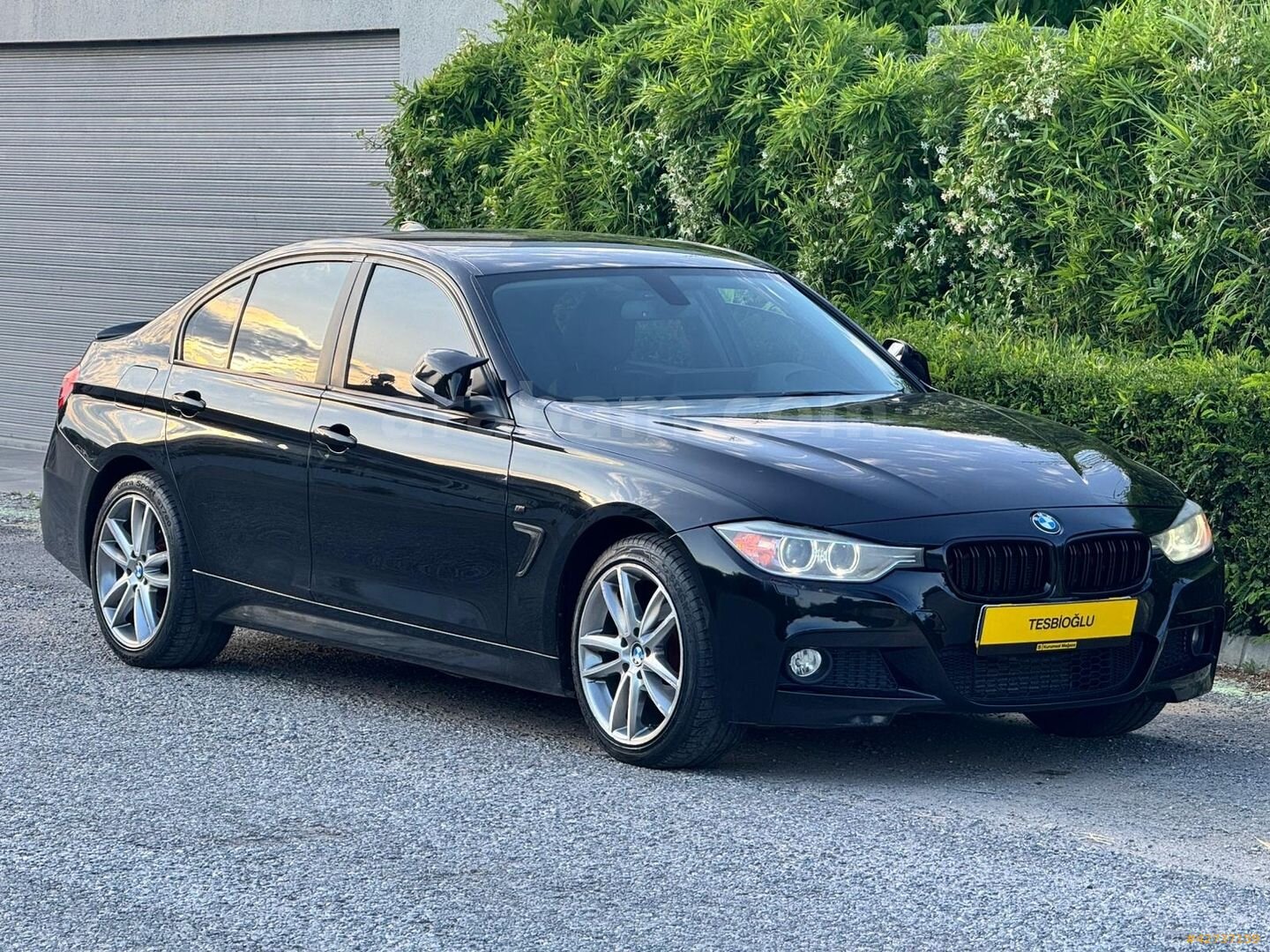 ORJINAL HATASIZ BOYASIZ BMW 320D LUXURY 2013 MODEL