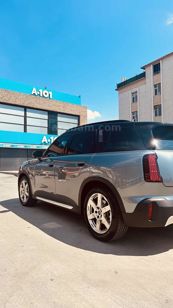 Sahibinden Mini Countryman E Favoured 2026 Model 5