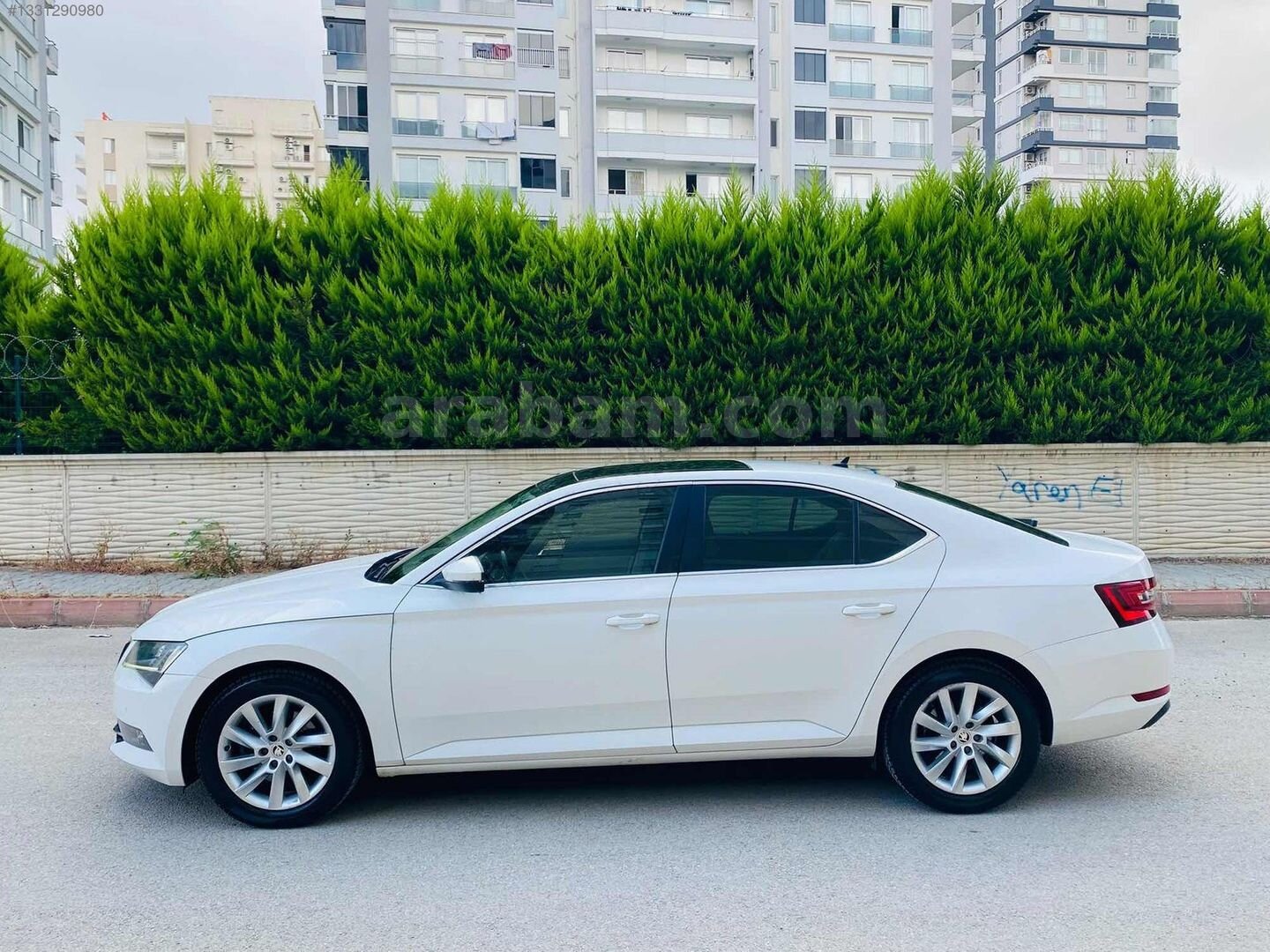Galeriden Skoda SuperB 1.6 TDI Style 2018 Model Adana 238.500 km Beyaz 4