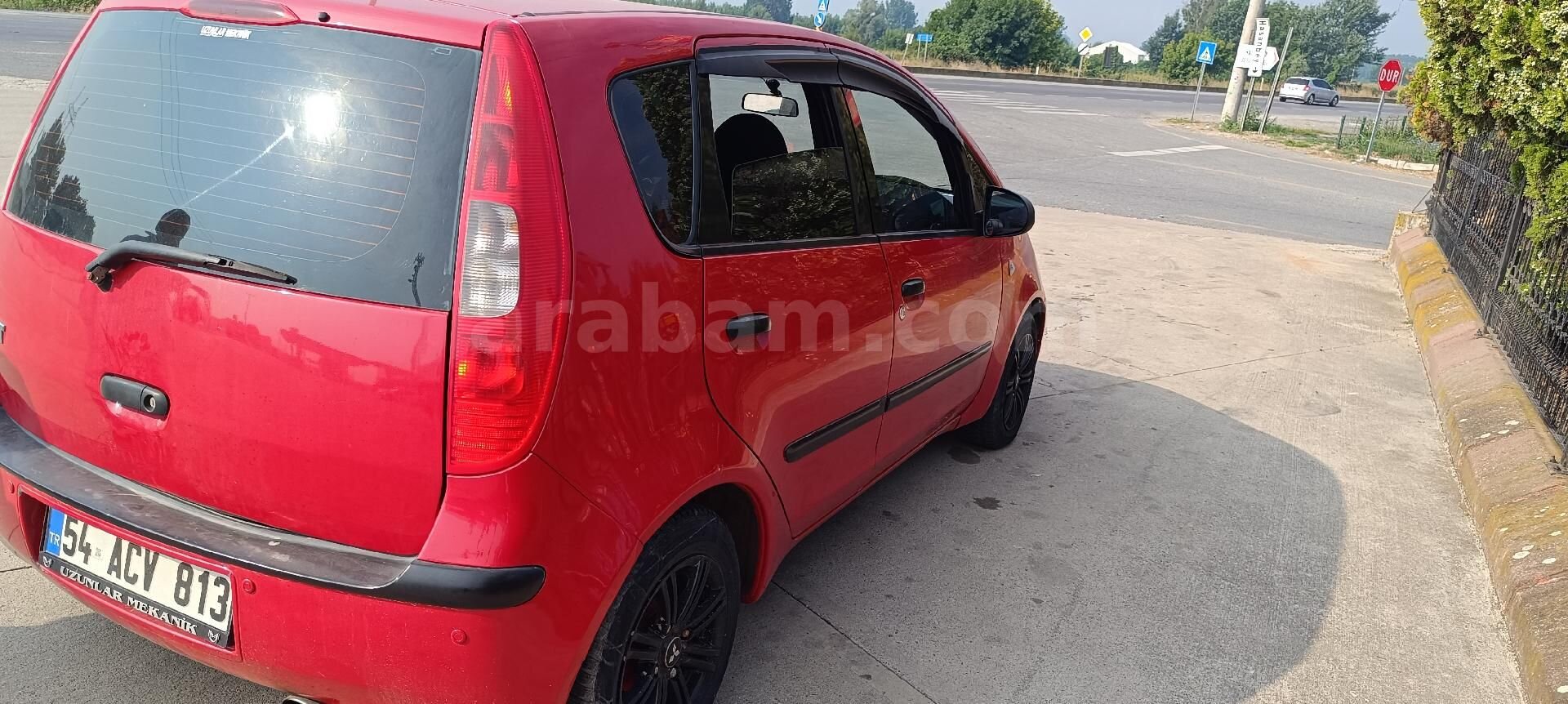 Sahibinden Mitsubishi Colt 1.5 DI-D Inform 2005 Model Sakarya 213.000 km Kırmızı 5