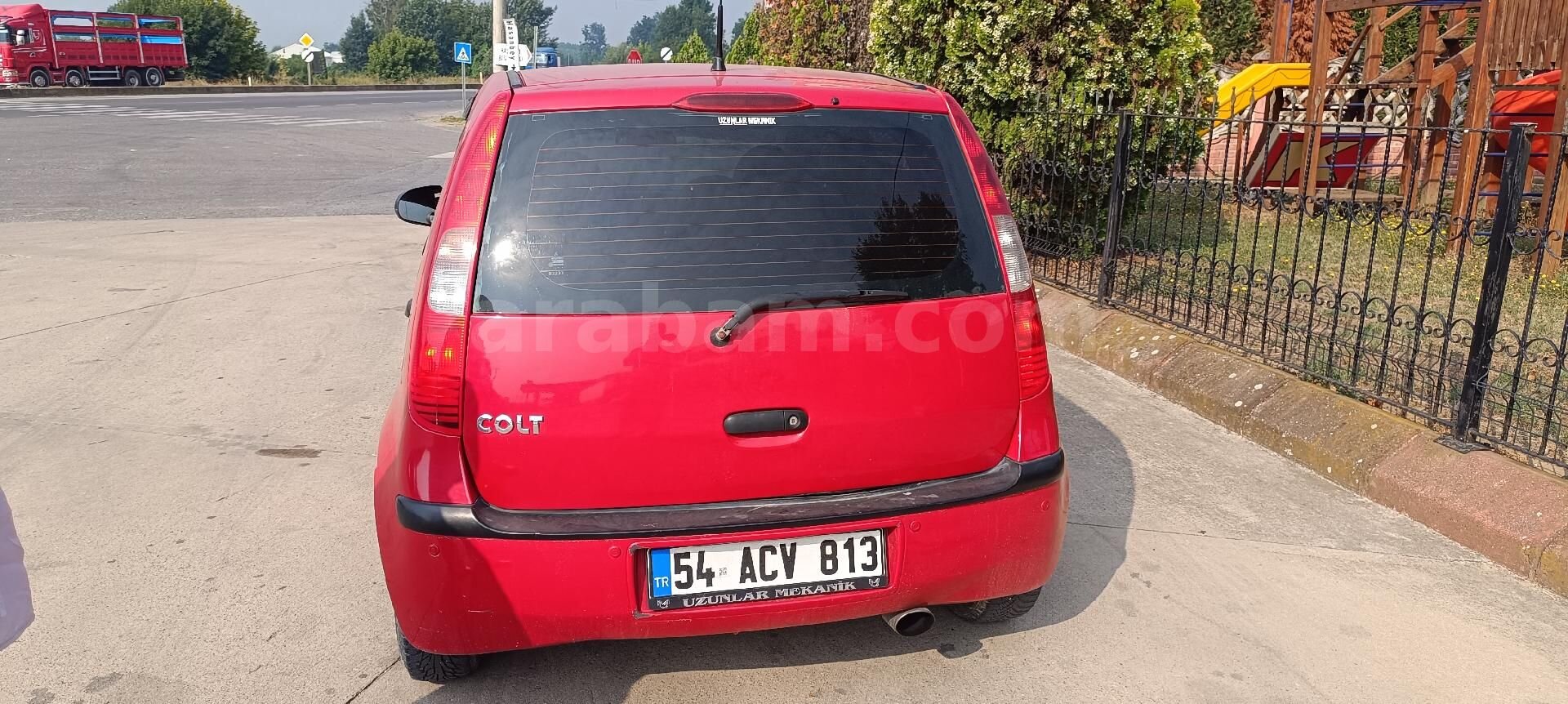 Sahibinden Mitsubishi Colt 1.5 DI-D Inform 2005 Model Sakarya 213.000 km Kırmızı 6