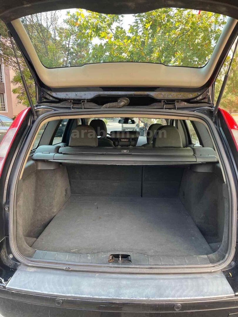 Sahibinden Volvo V50 1.6 D Premium 2007 Model Kütahya 199.989 km Siyah 6