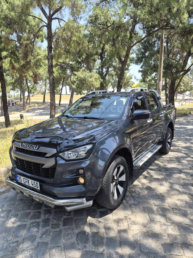 Sahibinden Isuzu D-Max 1.9 D 4x2 V-Life 2021 Model 2