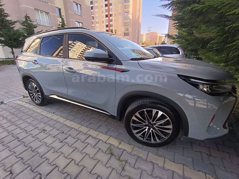Sahibinden DFSK E5 1.5 Trend Elegance 2024 Model Kayseri 29.000 km Gri