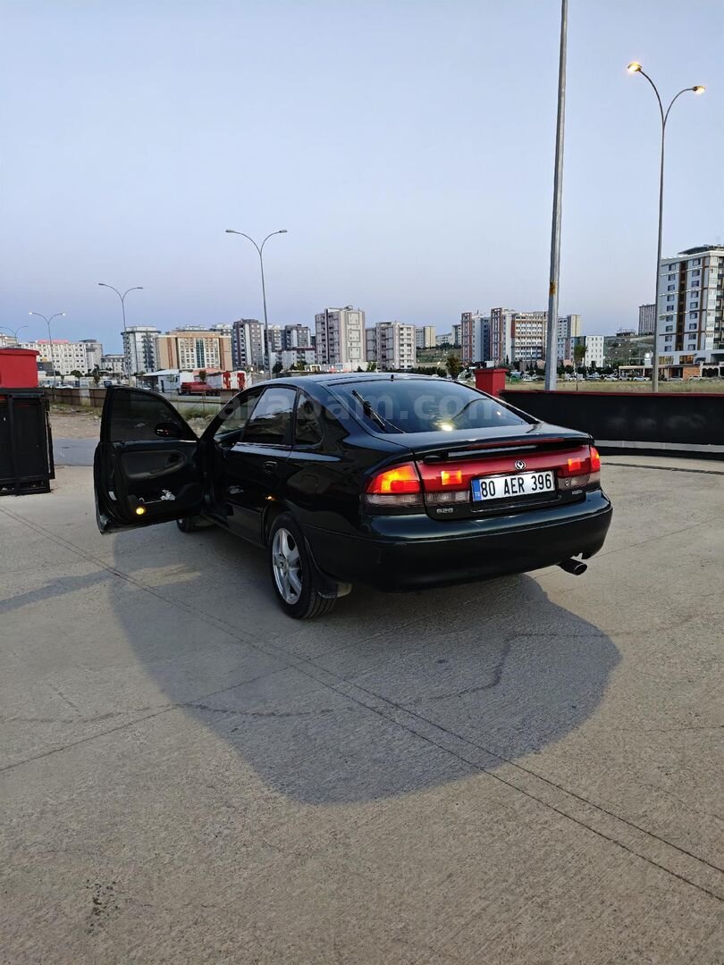 Sahibinden Mazda 626 2.0 GLE 1996 Model 4