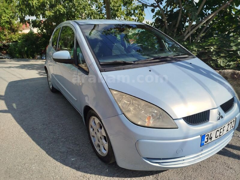 Sahibinden Mitsubishi Colt 1.3 Instyle 2006 Model İstanbul 182.000 km Mavi (metalik)