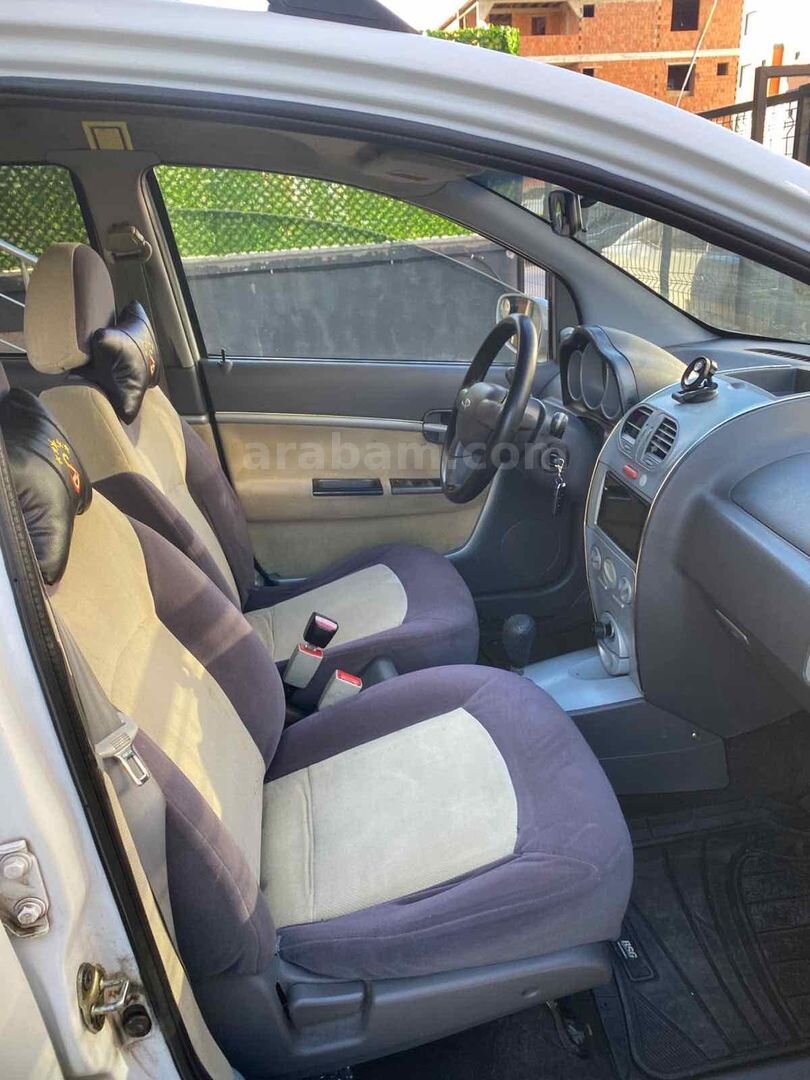 Sahibinden Chery Kimo 1.3 Forza 2011 Model Kocaeli 179.000 km Beyaz 6