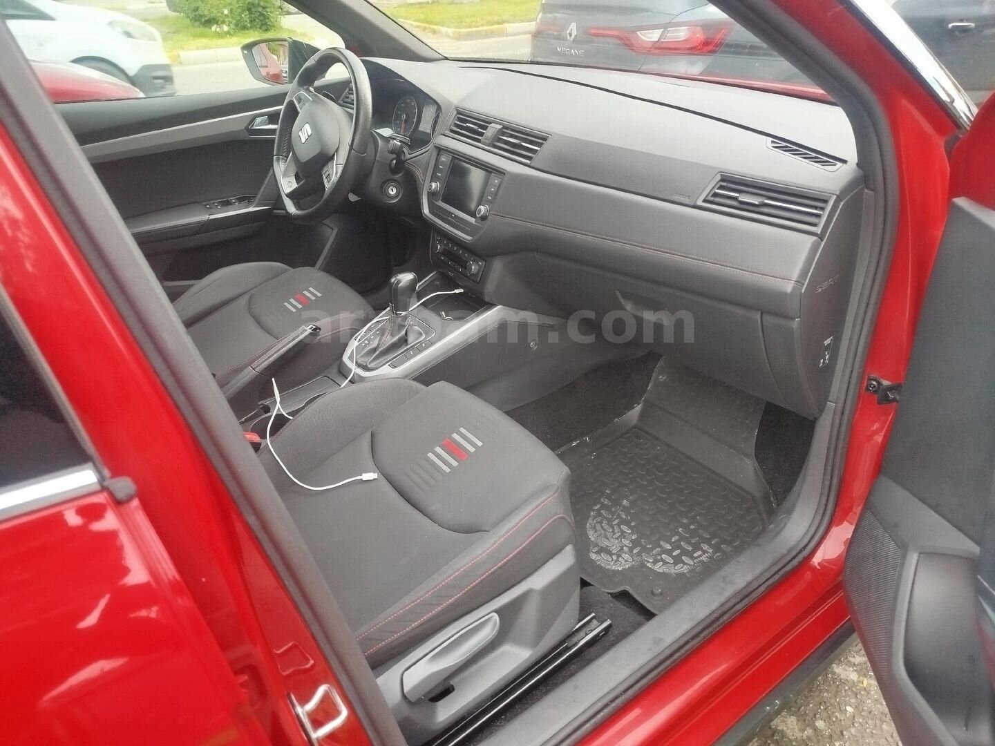 Sahibinden Seat Arona 1.0 EcoTSI FR 2021 Model 5