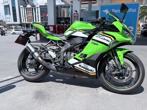 Sahibinden Kawasaki Ninja ZX-4RR 2025 Model İstanbul 6.000 KM