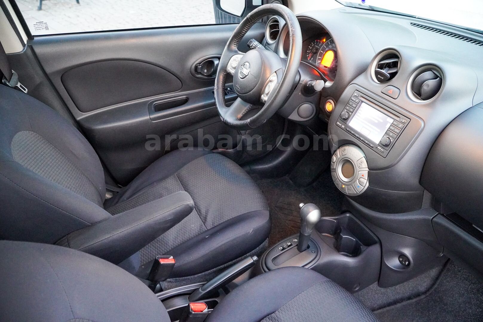 ERDEM'den 2011 Nissan Micra 1,2 CVT Platiunm Beyaz - Siyah Cam Tavanlı Full 5