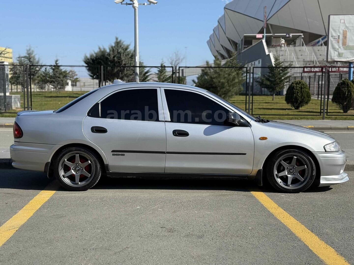 Sahibinden Mazda 323 1.5 Familia 1998 Model 6