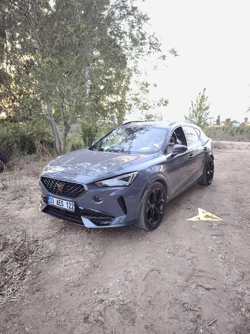 Sahibinden Cupra Formentor 1.5 TSI 2023 Model 78.000 km Gri 2