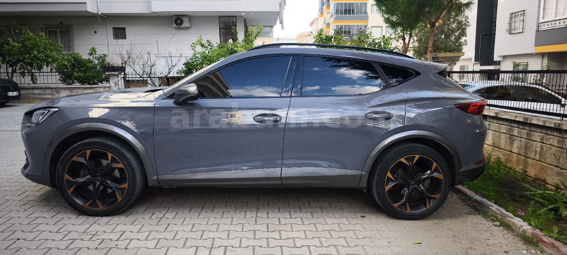 Sahibinden Cupra Formentor 1.5 TSI 2023 Model 78.000 km Gri 3