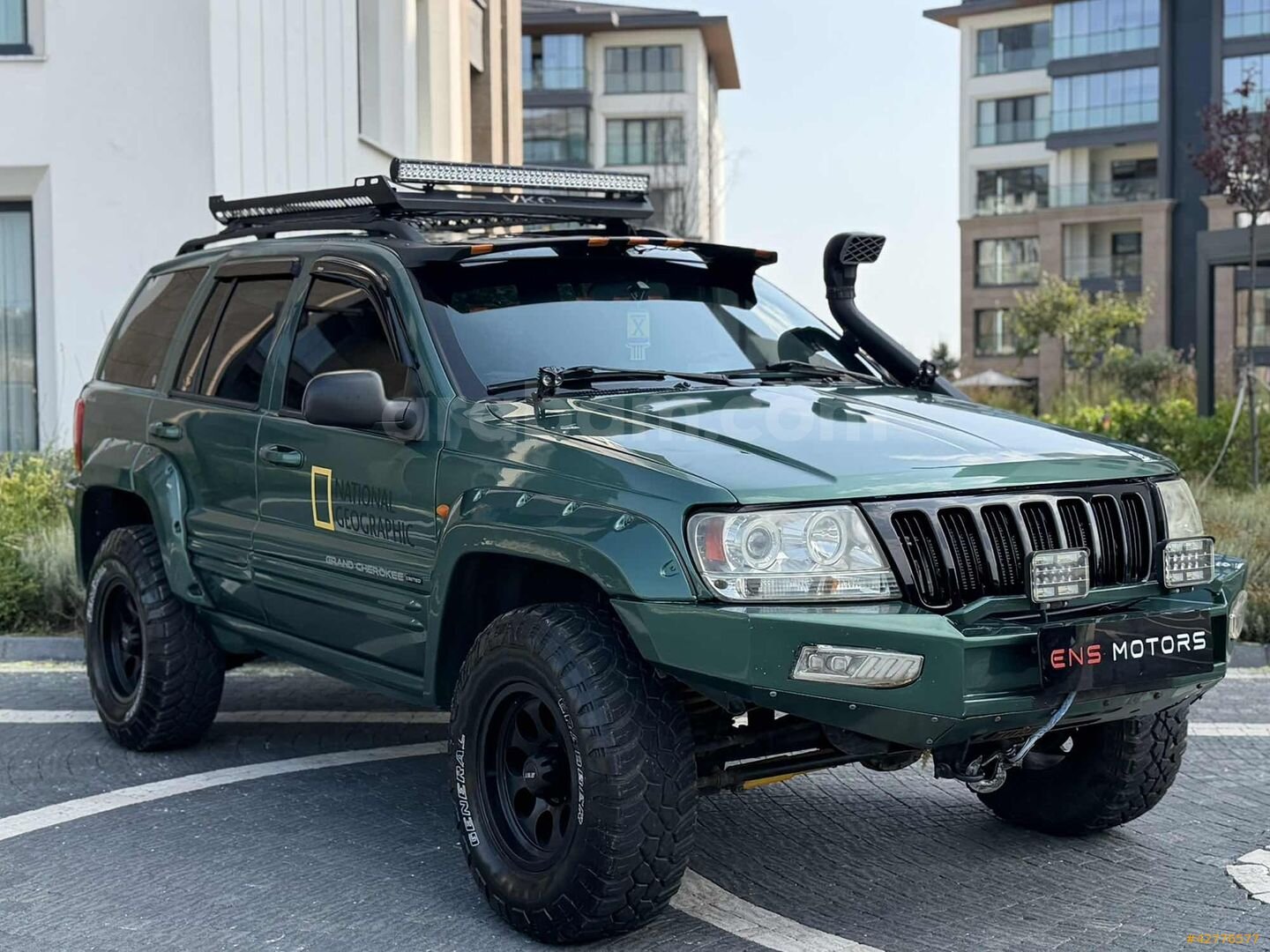 ENS/ 2000 JEEP GRAND CHEROKEE 4.7 LİMİTED V8 KUSURSUZ EMSALSİZ 1