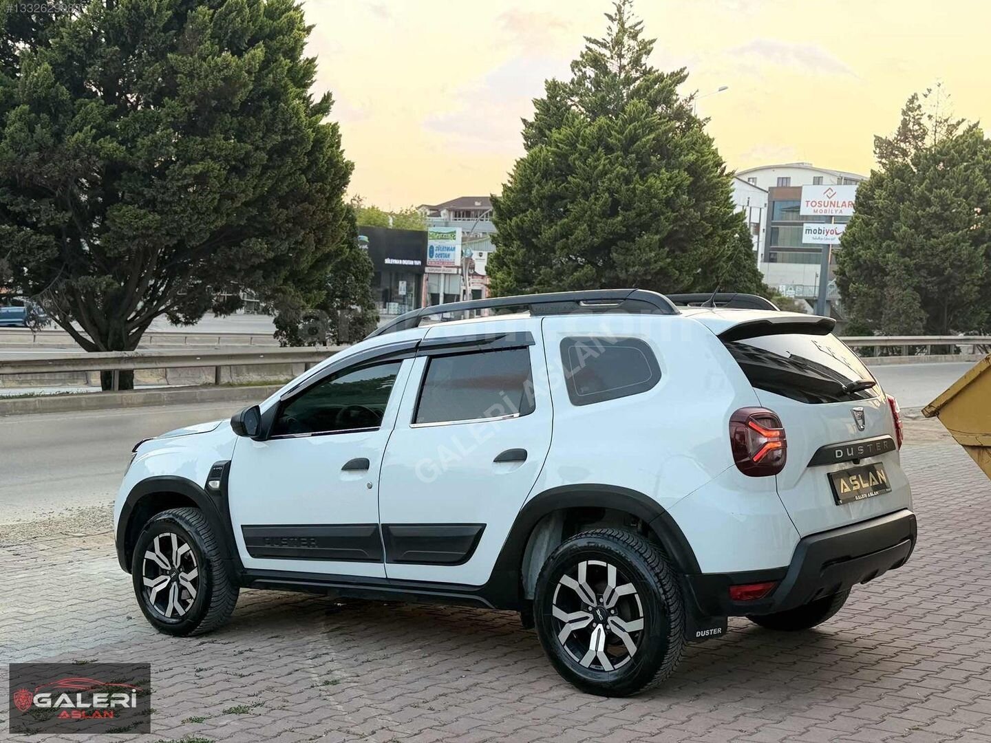 GALERİ ASLAN/2021/ DACİA DUSTER 4x4 1.5BLUEDCİ+ÇELİK JANT+EKRAN 4