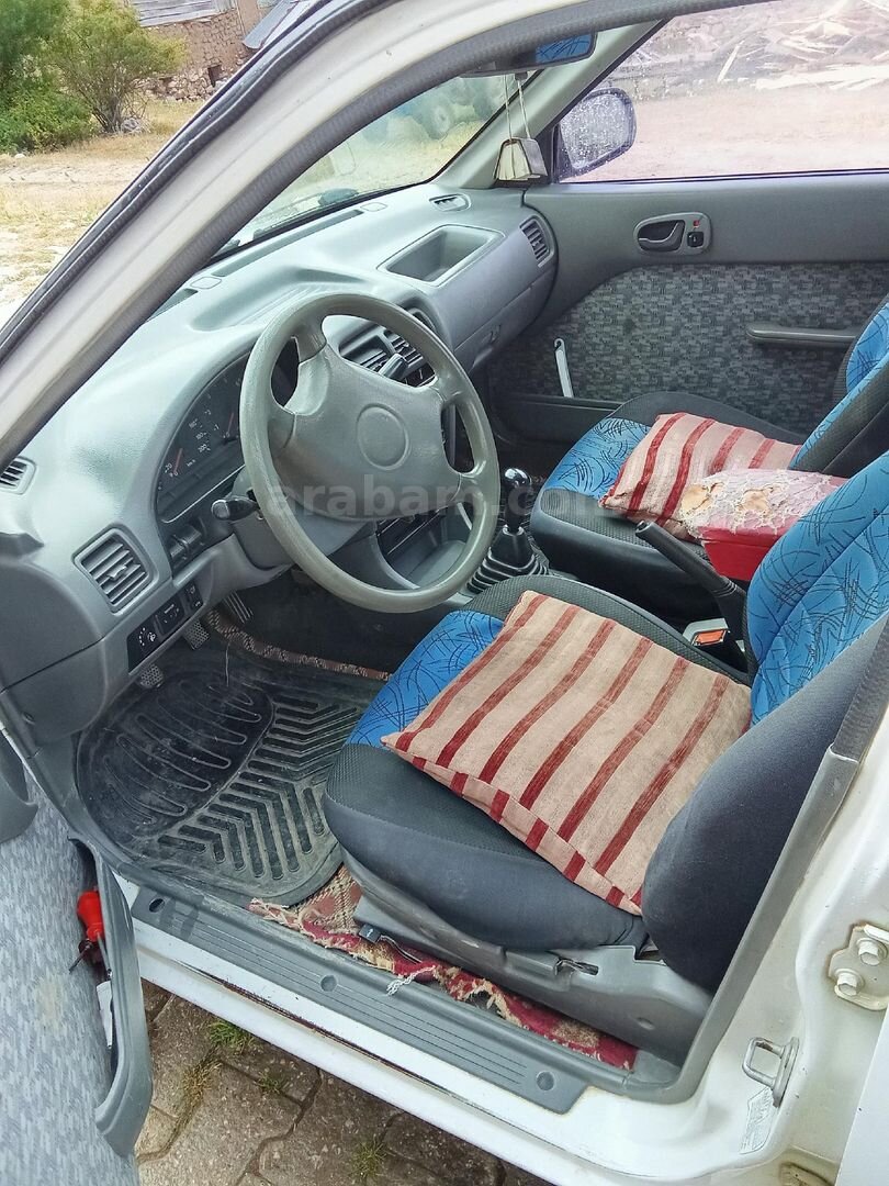 Sahibinden Suzuki Swift 1.3 GLX 2000 Model 6