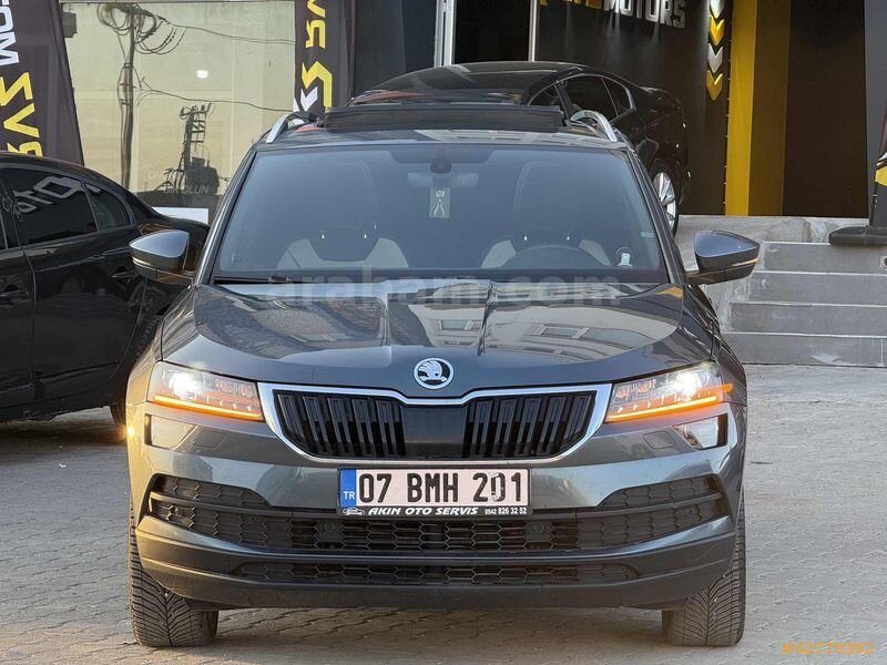 RVZ MOTORS'TAN 1.6 DSG SKODA KAROQ STYLE