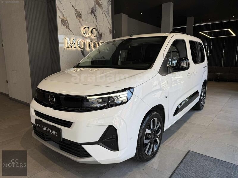 2024 OPEL COMBO 1.5D ULTİMATE/CAM TAVAN-KEYLESS-ADAS