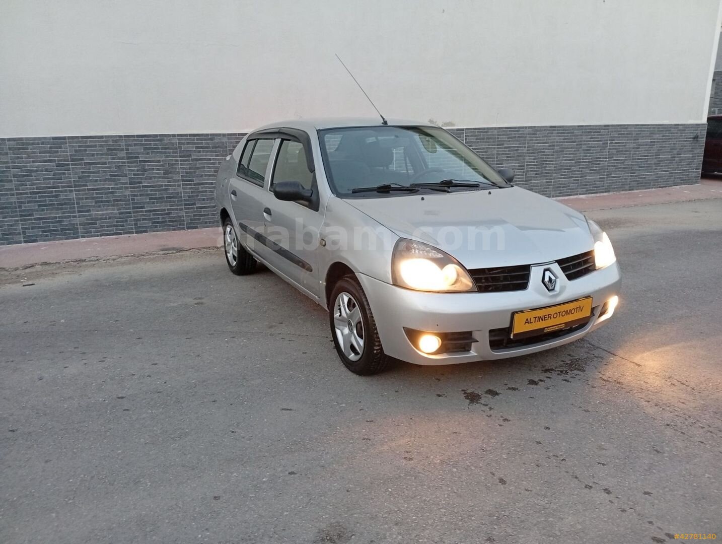 Galeriden Renault Symbol 1.5 dCi Authentique 2007 Model Ankara 304.000 km Gri 4