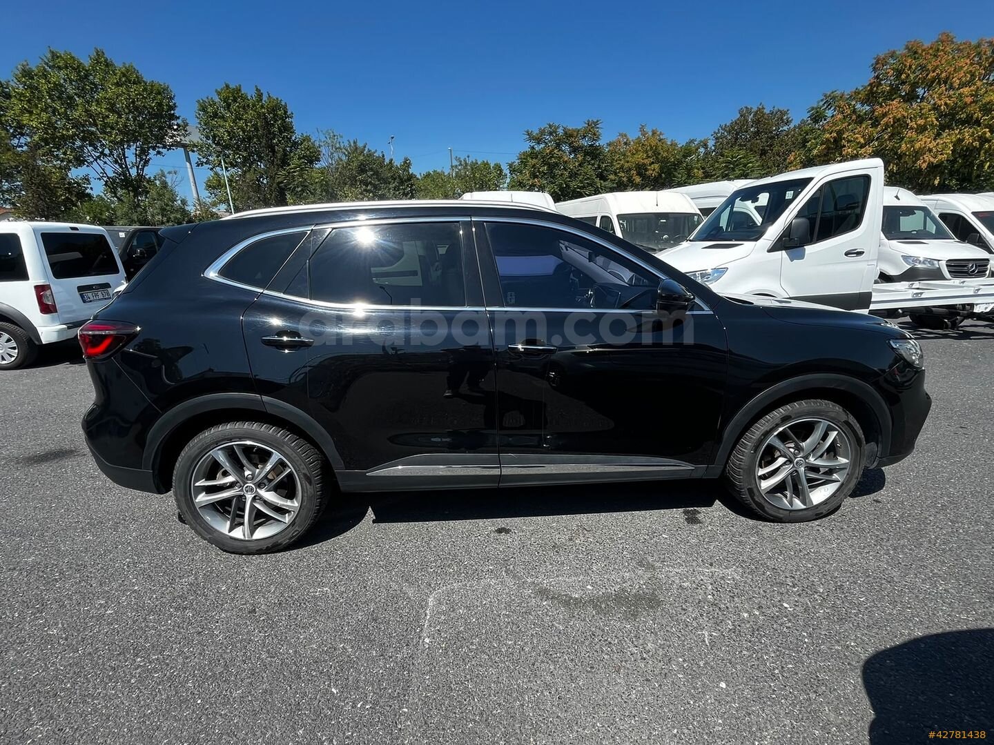 Galeriden MG HS 1.5 T-GDI Luxury 2023 Model İstanbul 94.853 km Siyah 6