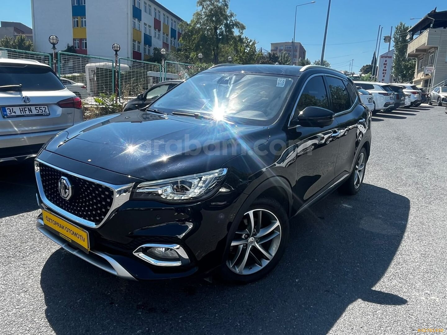 Galeriden MG HS 1.5 T-GDI Luxury 2023 Model İstanbul 94.853 km Siyah 1