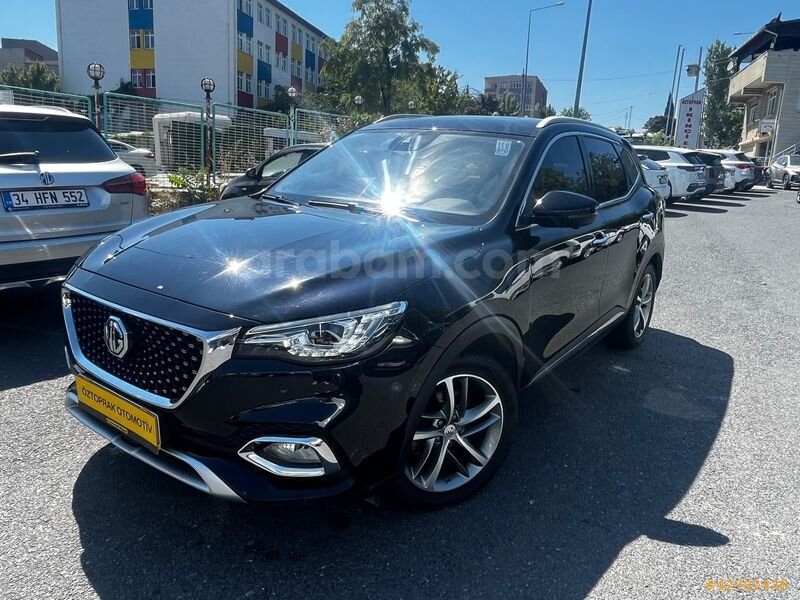 Galeriden MG HS 1.5 T-GDI Luxury 2023 Model İstanbul 94.853 km Siyah