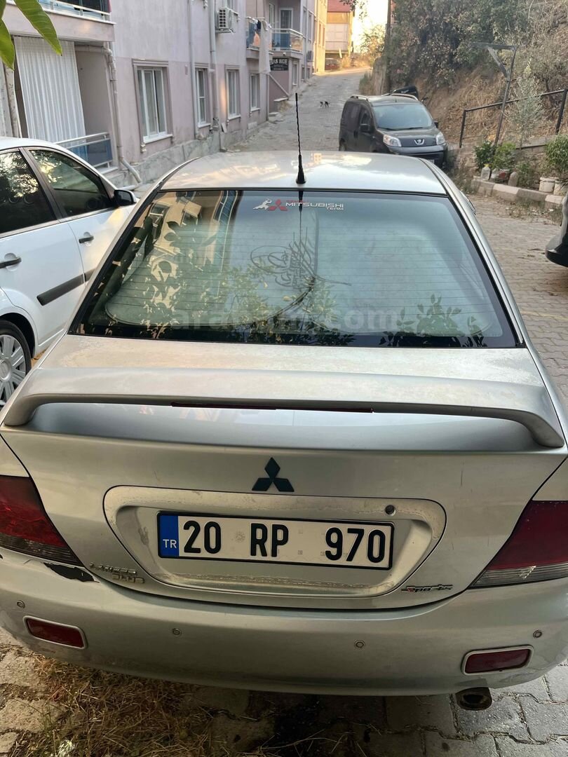 Sahibinden Mitsubishi Lancer 1.6 Invite 2005 Model 5