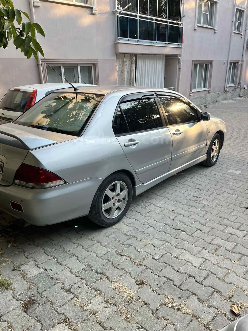 Sahibinden Mitsubishi Lancer 1.6 Invite 2005 Model 6