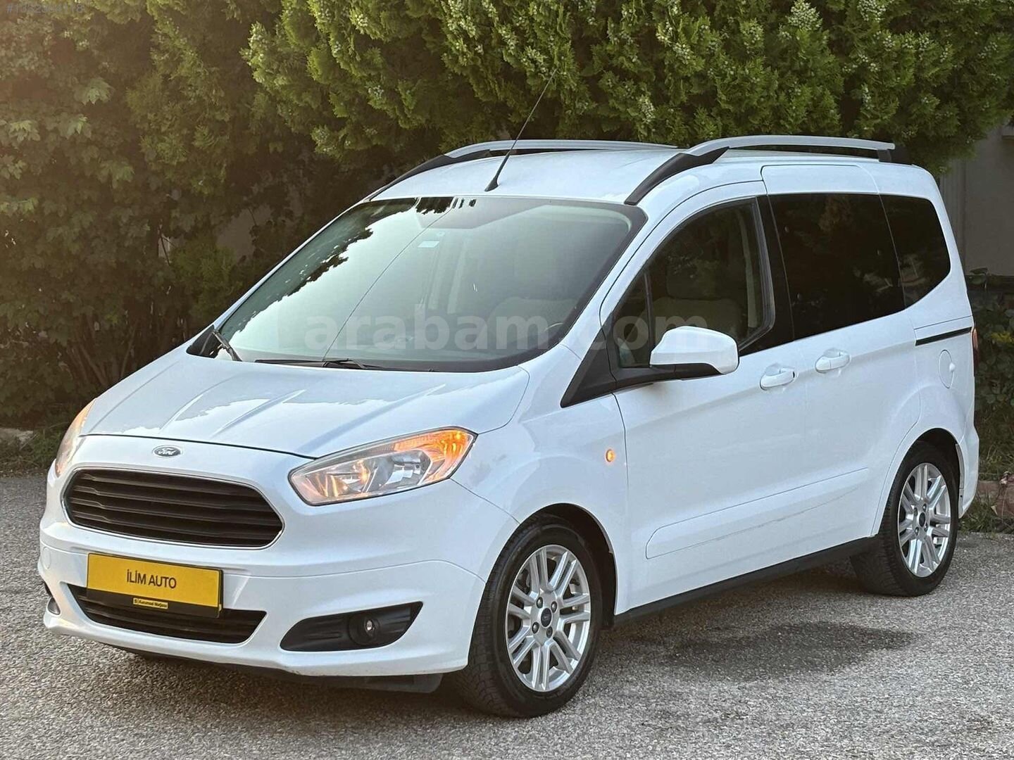 99 BİN KM'DE OTOMOBİL RUHSATLI BOYASIZ DEĞİŞENSİZ HASAR KAYITSIZ 3