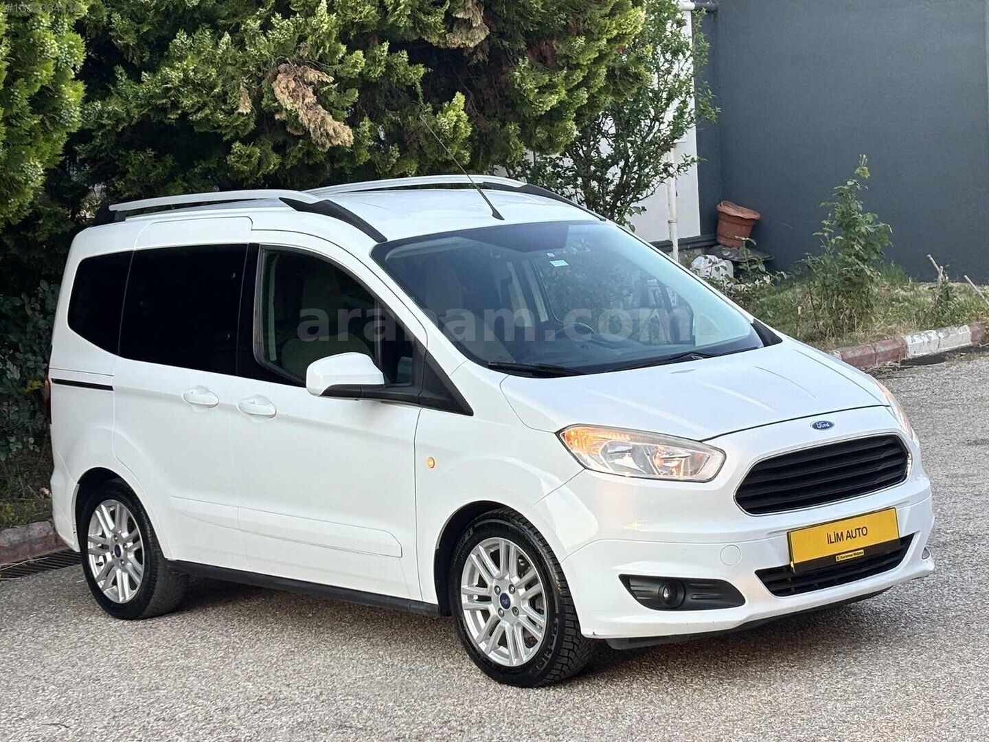 99 BİN KM'DE OTOMOBİL RUHSATLI BOYASIZ DEĞİŞENSİZ HASAR KAYITSIZ 2