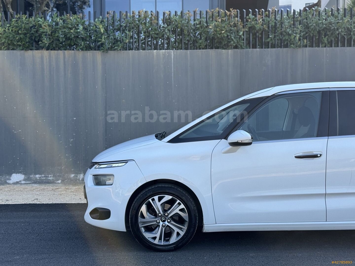 Galeriden Citroen C4 Picasso 1.6 e-HDi Intensive 2013 Model Bursa 171.000 km Beyaz 5