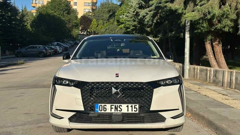 Sahibinden DS Automobiles DS4 1.2 PureTech Performance Line 2023 Model 1