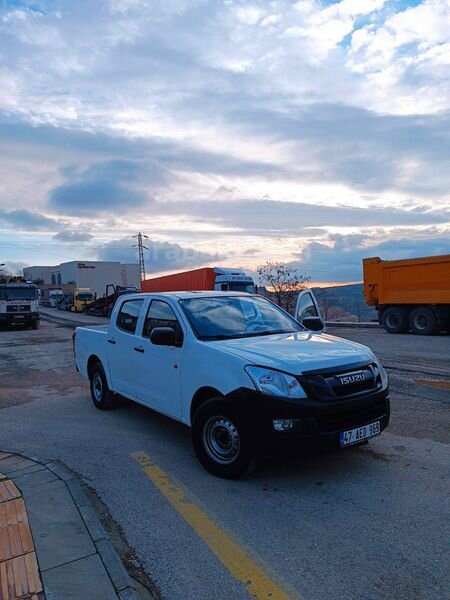 Sahibinden Isuzu D-Max 2.5 4x2 2014 Model