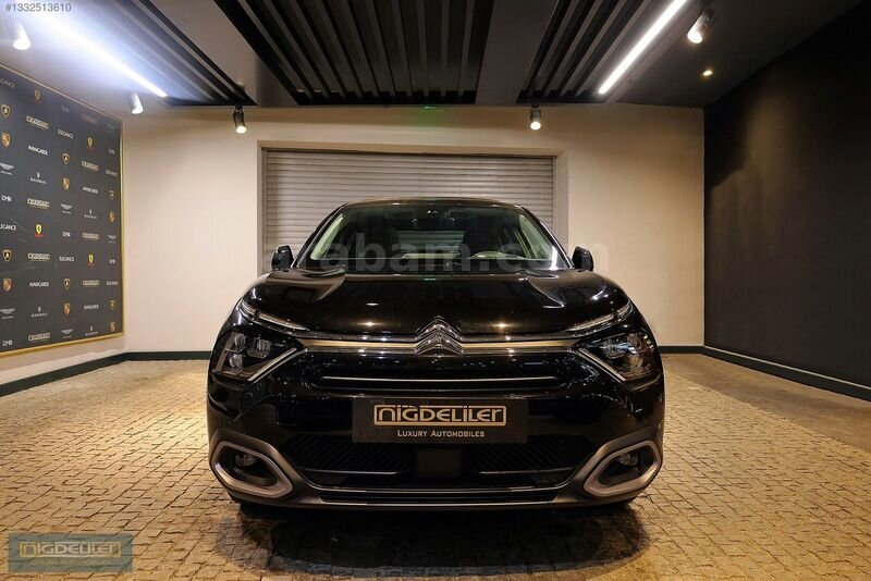 NİĞDELİLER 2024 Citroën C4 X 1.2 PureTech Shine Bold EAT8 / 7905