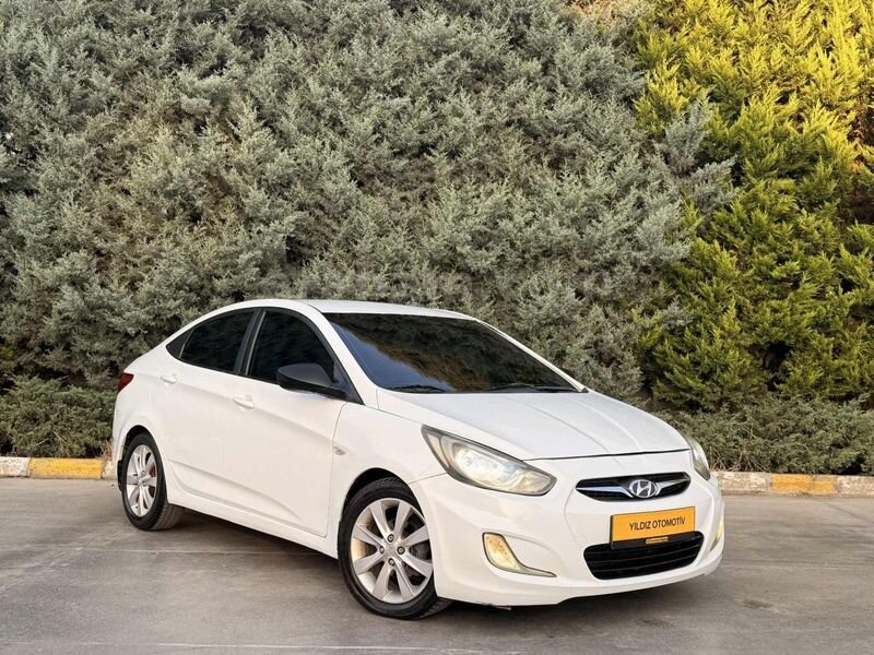 2012 HYUNDAİ ACCENT BLUE 1.6 CRDİ
