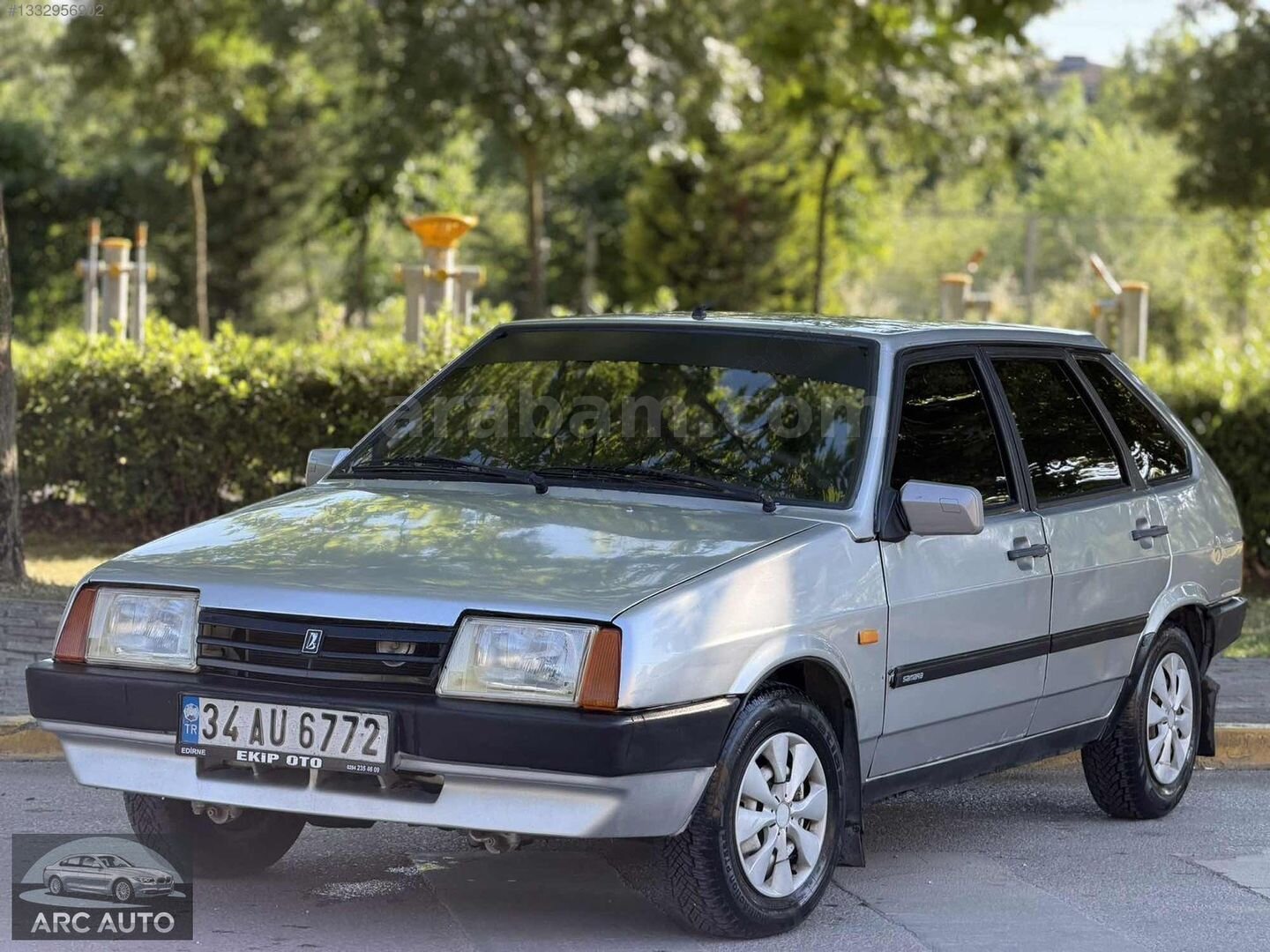ARC AUTO ' MÜZELİK LADA TERTEMİZ ENJEKSİYONLU 3
