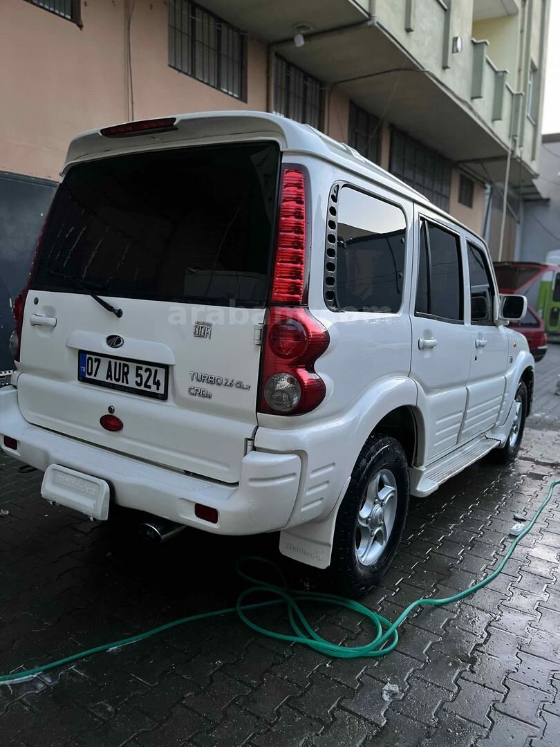 Sahibinden Mahindra Goa 2.6 CRDe 2010 Model Kocaeli 170.000 km Beyaz 7