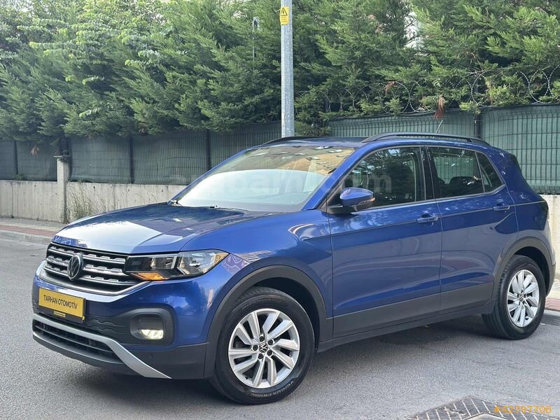 Galeriden Volkswagen T-Cross 1.0 TSI Life 2022 Model Bursa 49.000 km Mavi