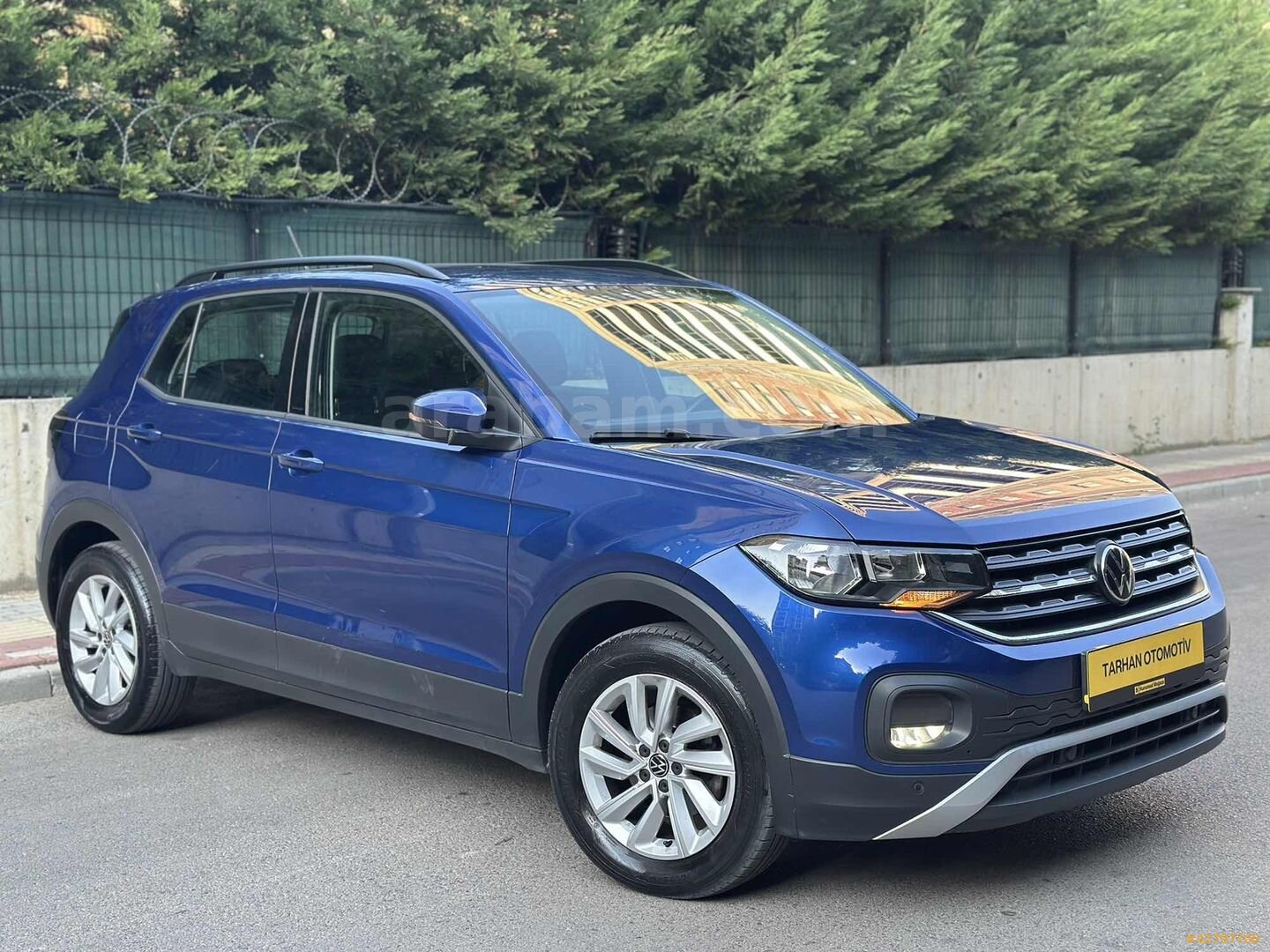 Galeriden Volkswagen T-Cross 1.0 TSI Life 2022 Model Bursa 49.000 km Mavi 3