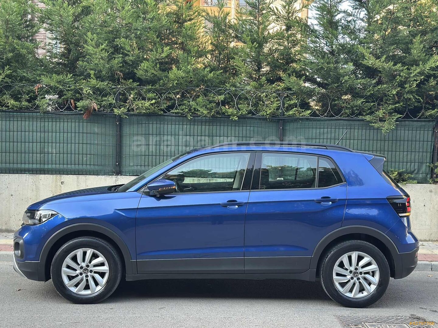 Galeriden Volkswagen T-Cross 1.0 TSI Life 2022 Model Bursa 49.000 km Mavi 6
