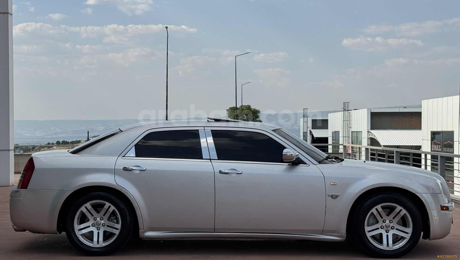 Galeriden Chrysler 300 C 3.0 CRD 2006 Model Denizli 470.000 km Gri 5